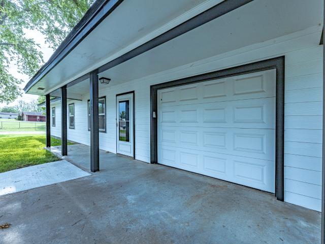 House for sale in Shiner, Texas