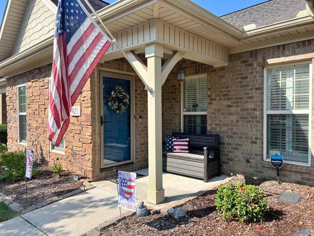Townhouse for sale in Huntsville, Alabama