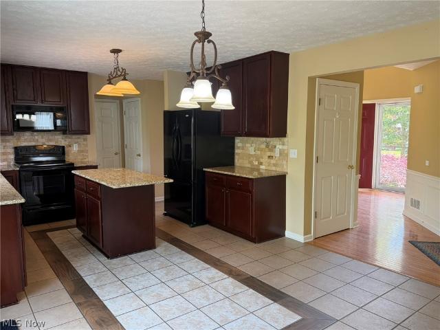 House for sale in Broadview Heights, Ohio