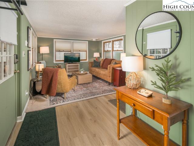 House for sale in Avery, North Carolina