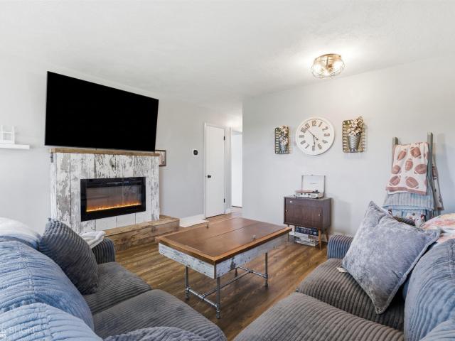 House for sale in Russell, Iowa