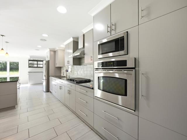 House for sale in Mchenry, Illinois