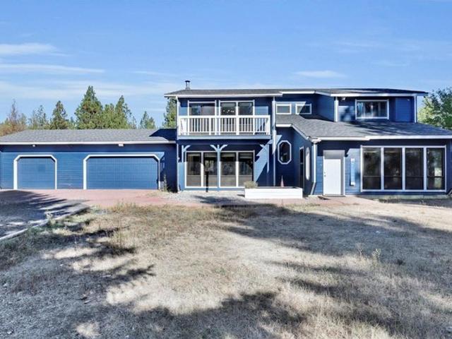 House for sale in Chattaroy, Washington