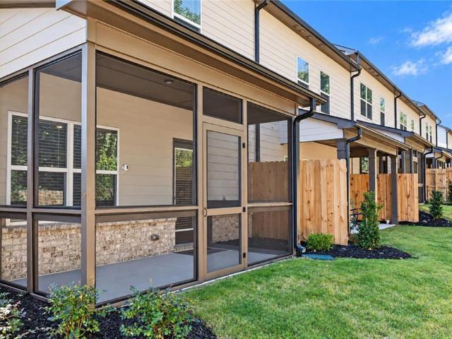 Townhouse for sale in Luxomni, Lilburn