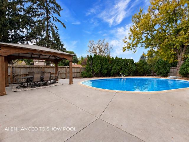 House for sale in Parkview, Urbandale