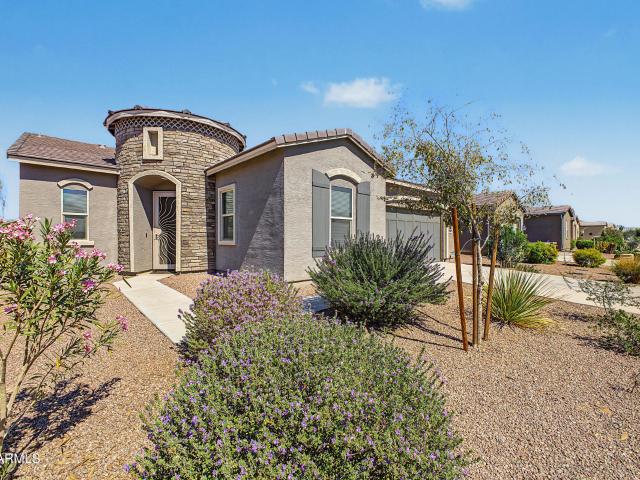 House for sale in Maricopa, Pinal County