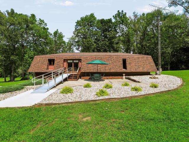 House for sale in Cloverdale, Indiana