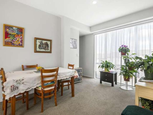 Apartment for sale in Paremoremo