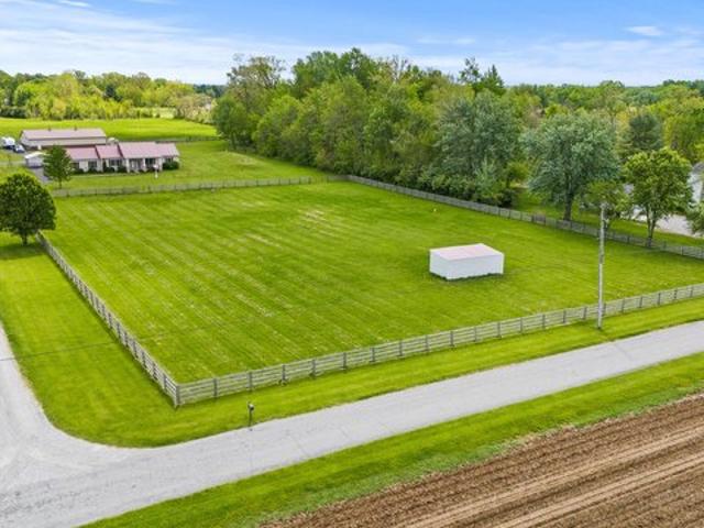 Farm for sale in Springfield, Ohio