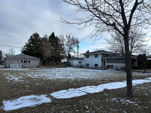 Land for sale in Lyons, Illinois