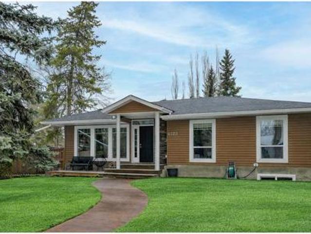House for sale in Wedgewood, Alberta