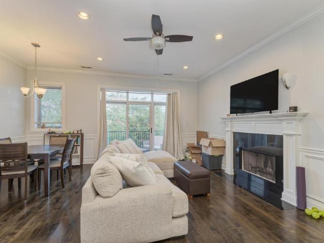 Condo for sale in Chicago Park, Illinois
