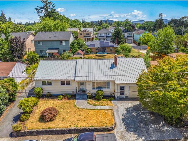 House for sale in Oregonia