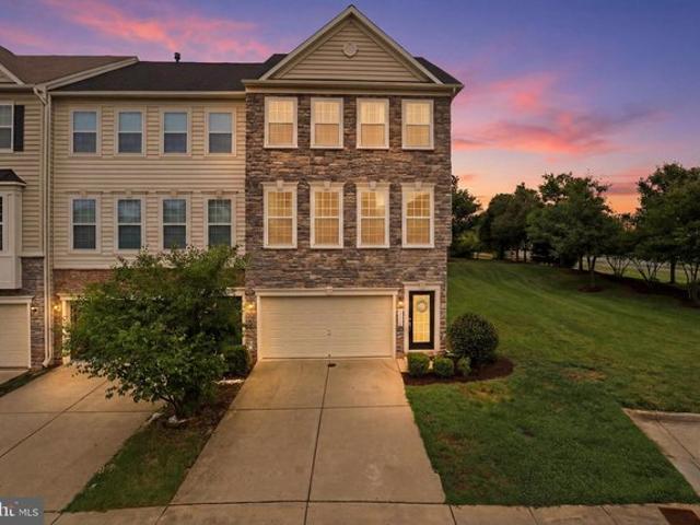 Townhouse for sale in Virginia