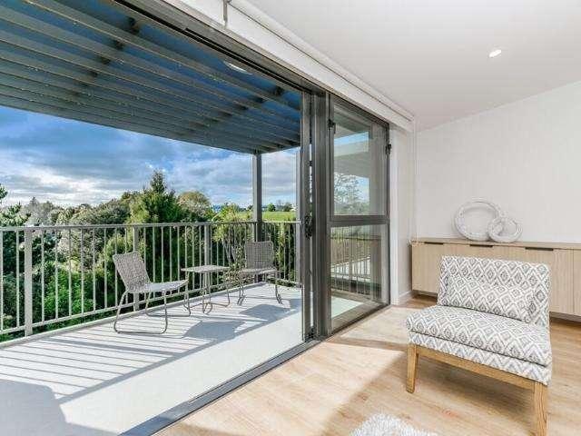 Apartment for rent in Paremoremo