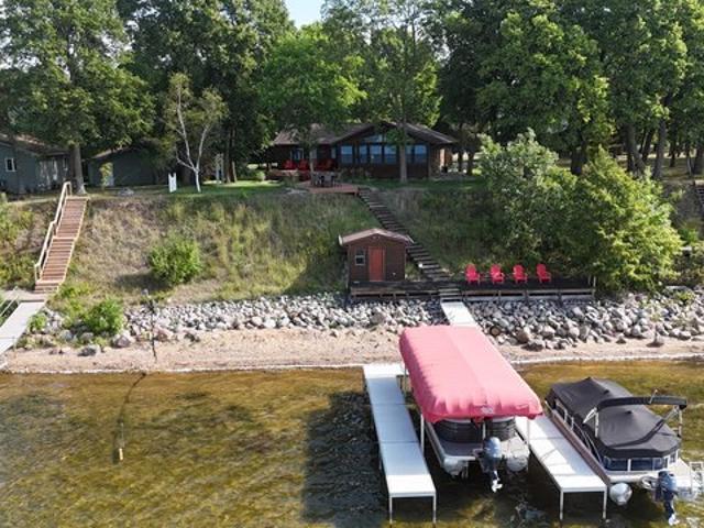 House for sale in Henning, Minnesota