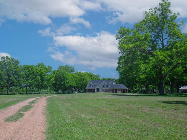 House for sale in Brookshire, Texas