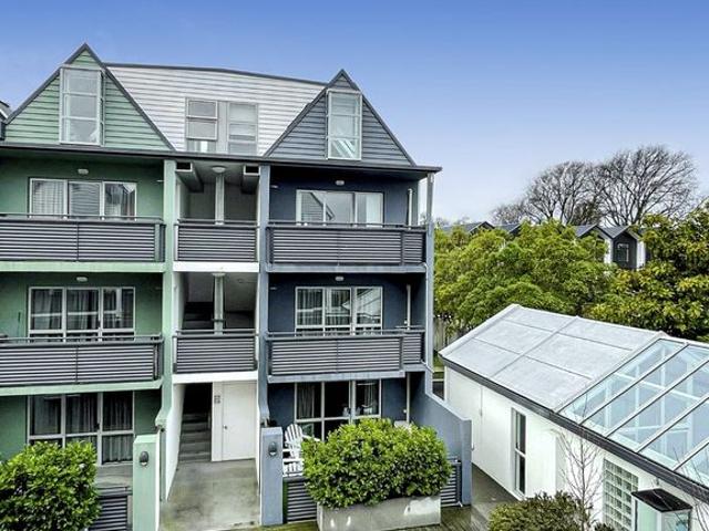 Apartment for rent in Heathcote, Canterbury