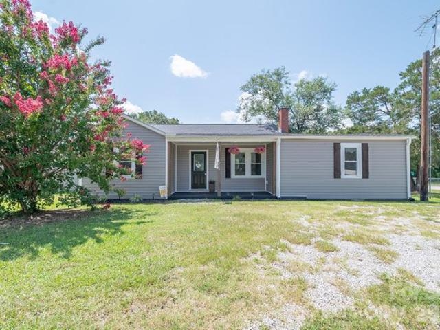 House for sale in Heath Springs, South Carolina