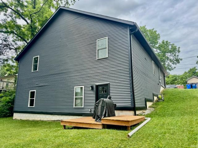 House for sale in Bedford, Indiana