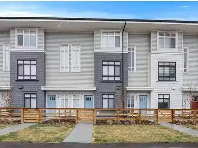 Condo for sale in Northwest, Alberta