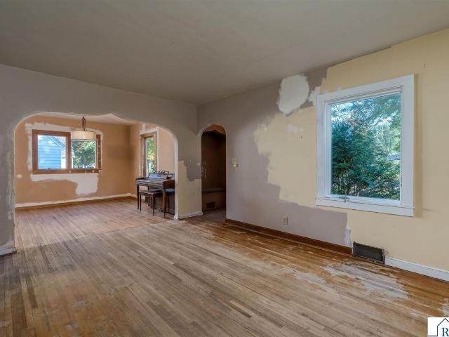 House for sale in Nicollet, Nicollet County