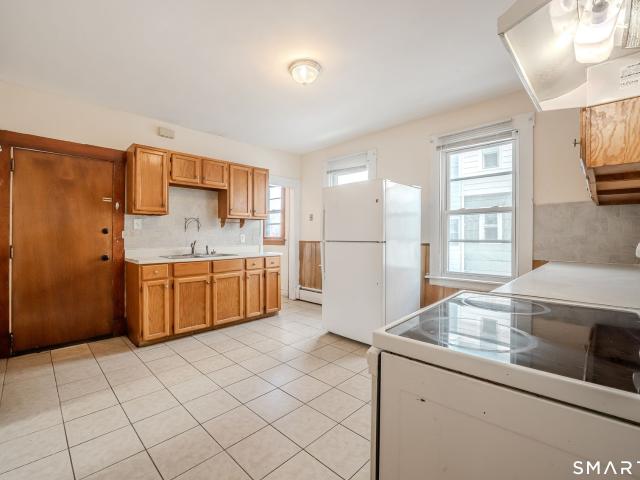 Apartment for rent in New Britain, Connecticut