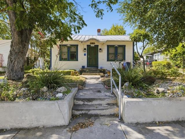 House for sale in Leesville, Texas