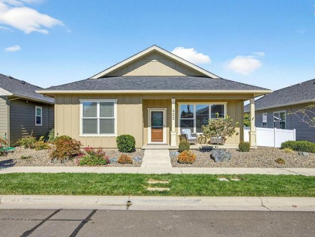House for sale in Central Point, Oregon