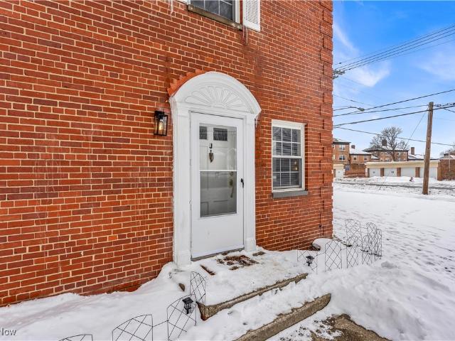 Condo for sale in Euclid, Ohio