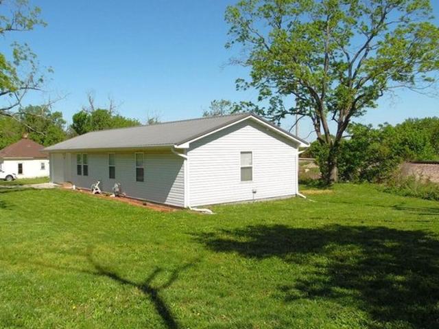 House for sale in Macomb, Missouri