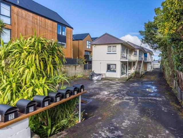 Apartment for sale in Balmoral, Oroua County