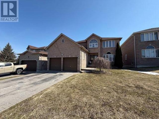 House for sale in Barrie, Ontario