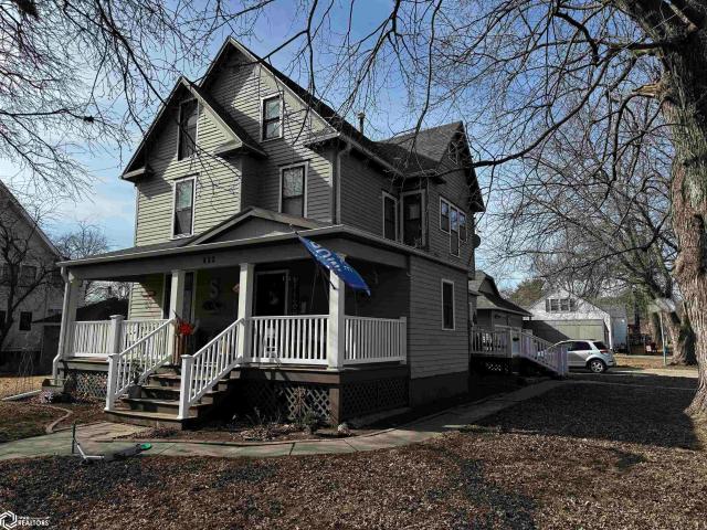 House for sale in Clarinda, Iowa