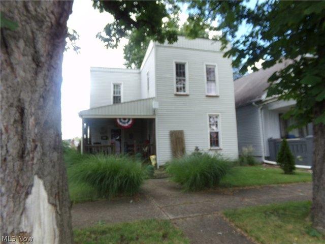 House for sale in Uhrichsville, Ohio