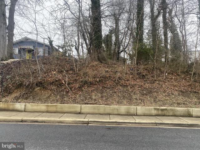 Land for sale in Capitol Heights, Maryland