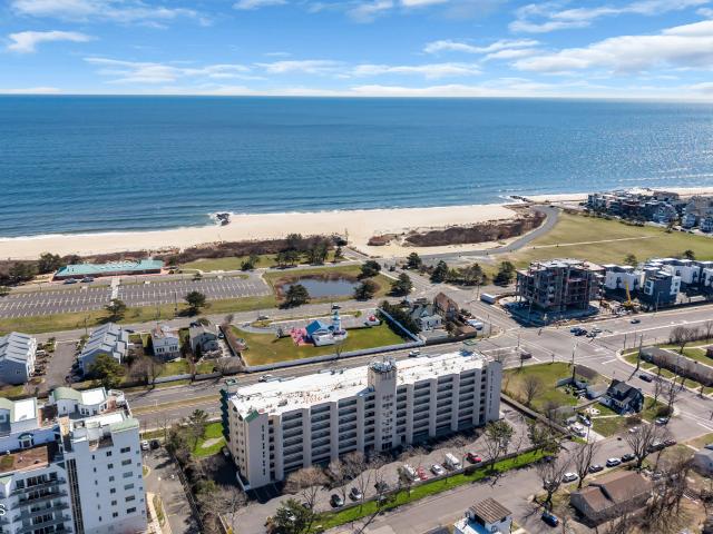 Condo for sale in Monmouth, New Jersey