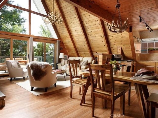 House for sale in Cedar Glen, California