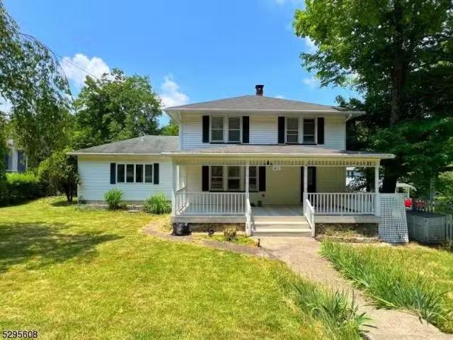 House for sale in Morristown