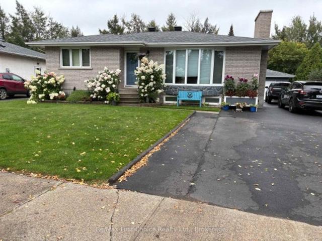House for sale in Thunder Bay, Ontario