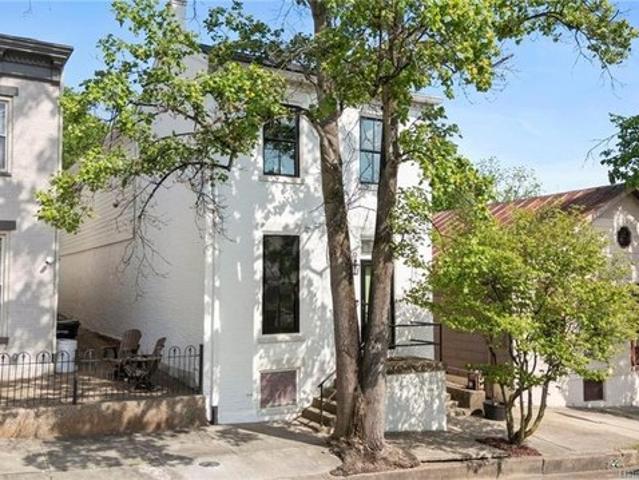 House for sale in Madison, Indiana