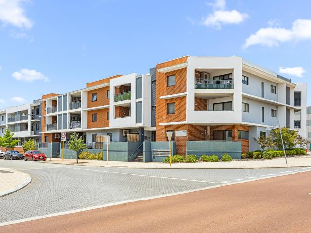 Apartment for sale in Cockburn Central, Western Australia