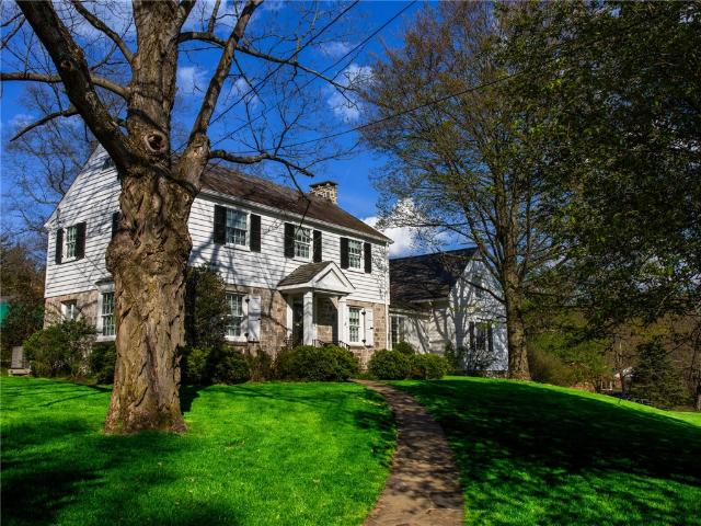 House for sale in Laughlintown, Pennsylvania