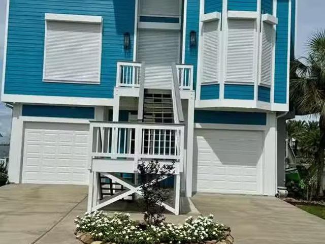House for sale in Galveston