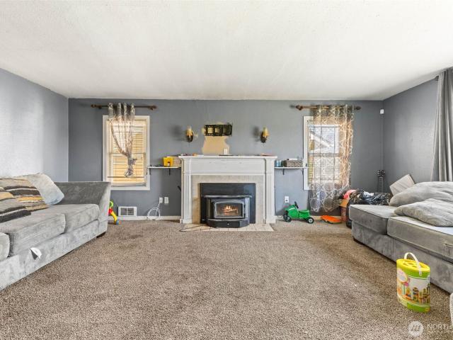 House for sale in Aberdeen, Washington