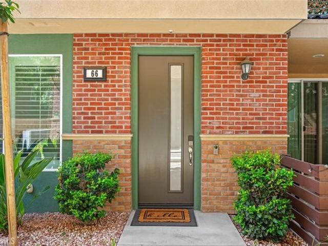 Condo for sale in Glendora, Los Angeles County
