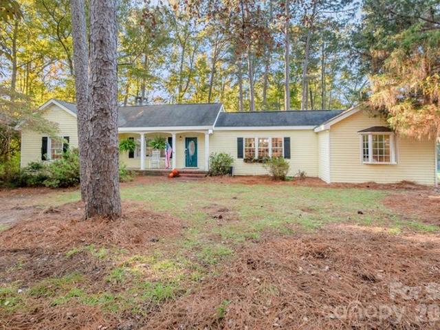 House for sale in Kershaw, Lancaster County