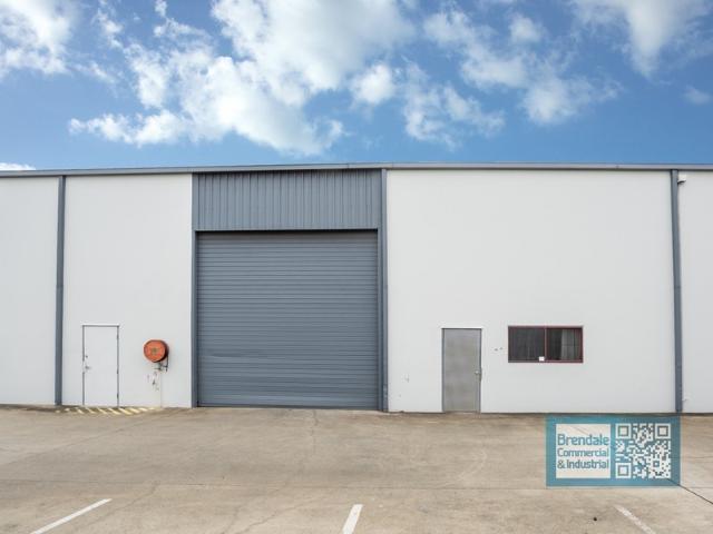 Warehouse for rent in Toombul, Queensland