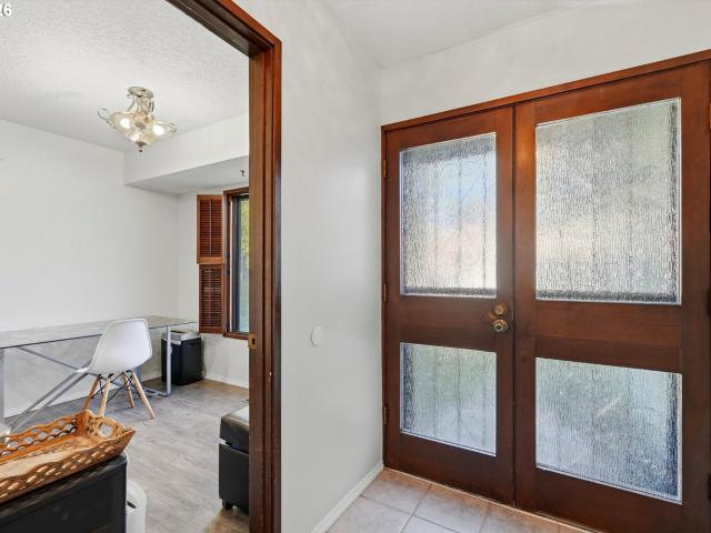 Townhouse for sale in Argay Terrace, Portland