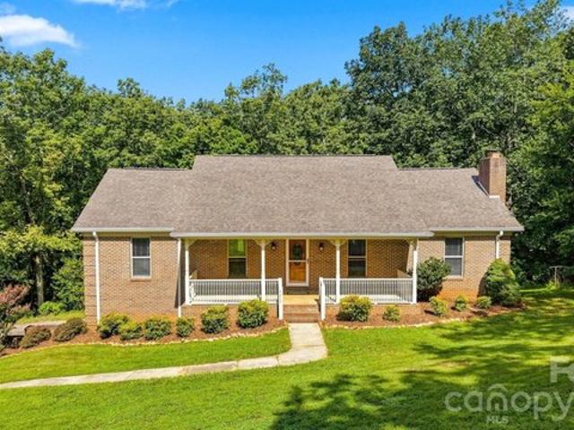 House for sale in Catawba, North Carolina